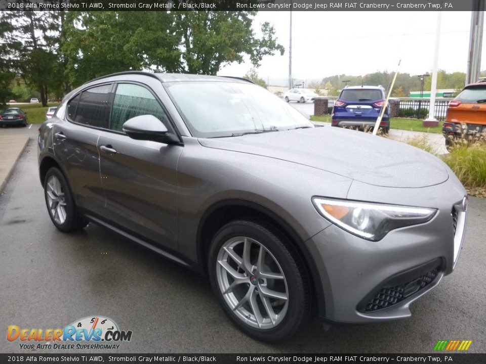2018 Alfa Romeo Stelvio Ti AWD Stromboli Gray Metallic / Black/Black Photo #10