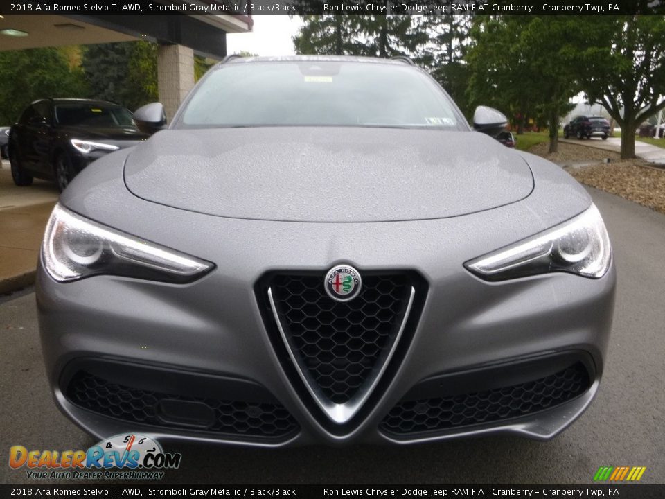 2018 Alfa Romeo Stelvio Ti AWD Stromboli Gray Metallic / Black/Black Photo #12