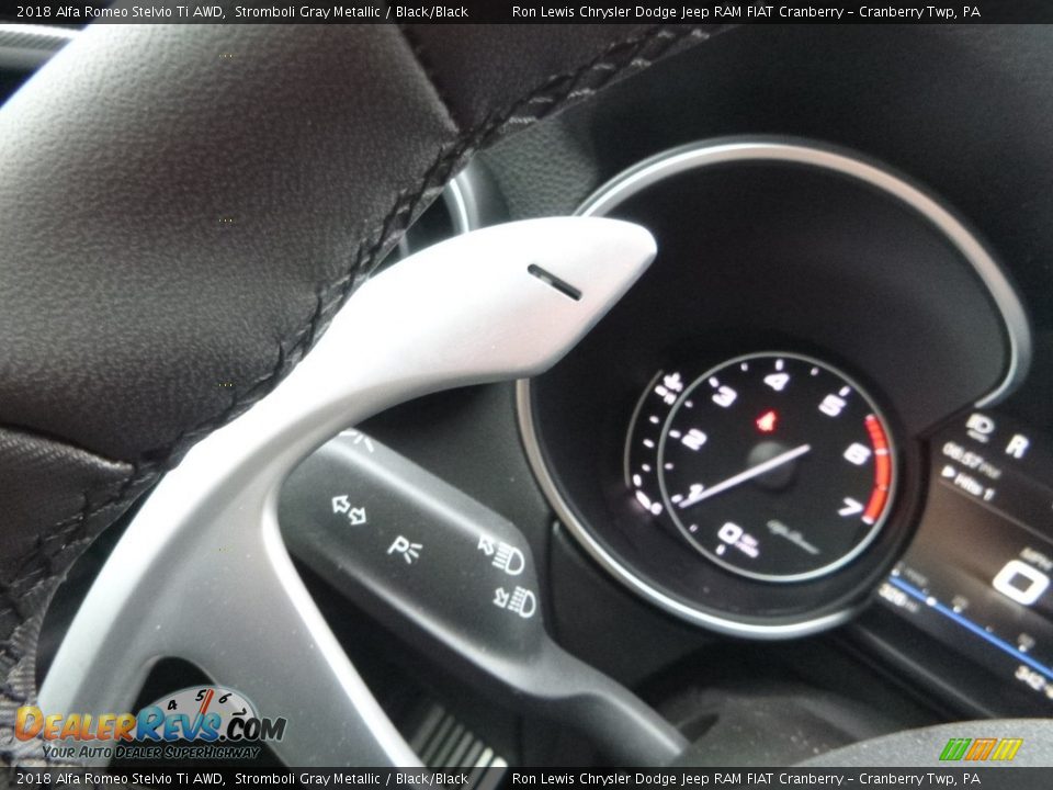 2018 Alfa Romeo Stelvio Ti AWD Stromboli Gray Metallic / Black/Black Photo #26
