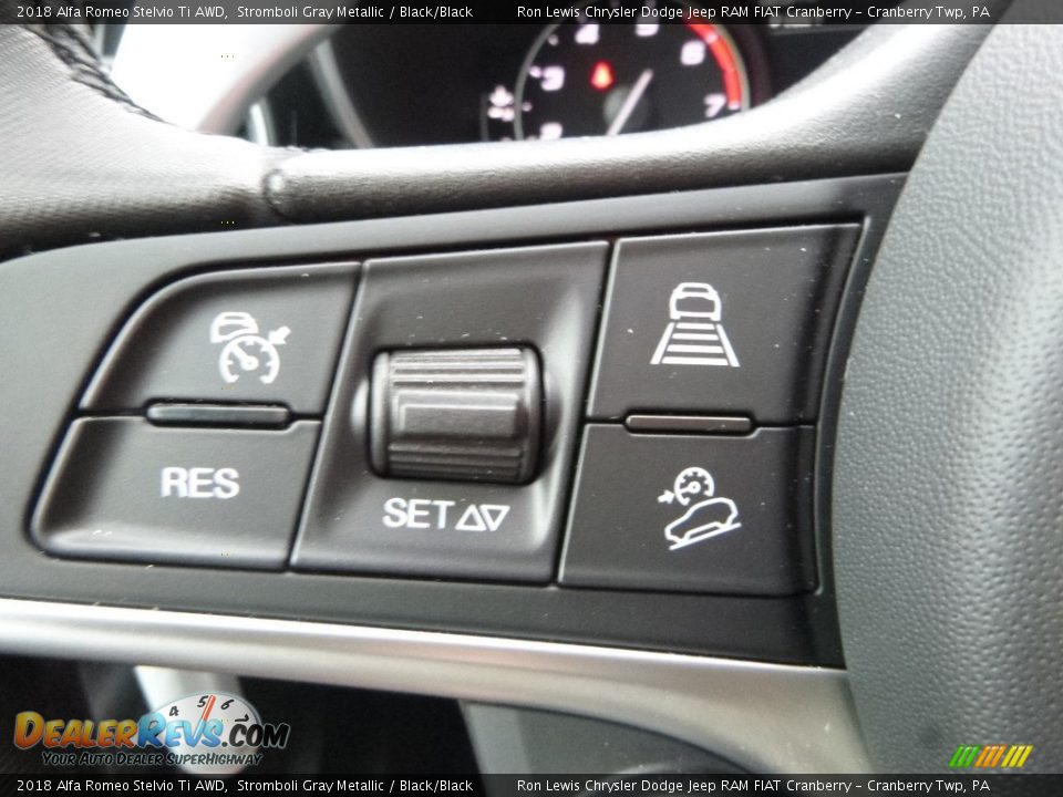 2018 Alfa Romeo Stelvio Ti AWD Stromboli Gray Metallic / Black/Black Photo #29