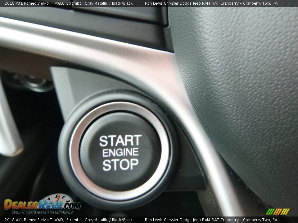 2018 Alfa Romeo Stelvio Ti AWD Stromboli Gray Metallic / Black/Black Photo #30
