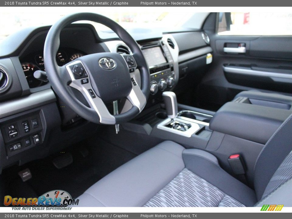 2018 Toyota Tundra SR5 CrewMax 4x4 Silver Sky Metallic / Graphite Photo #9