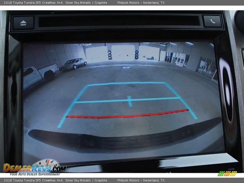 2018 Toyota Tundra SR5 CrewMax 4x4 Silver Sky Metallic / Graphite Photo #12