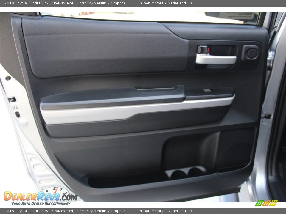 2018 Toyota Tundra SR5 CrewMax 4x4 Silver Sky Metallic / Graphite Photo #18