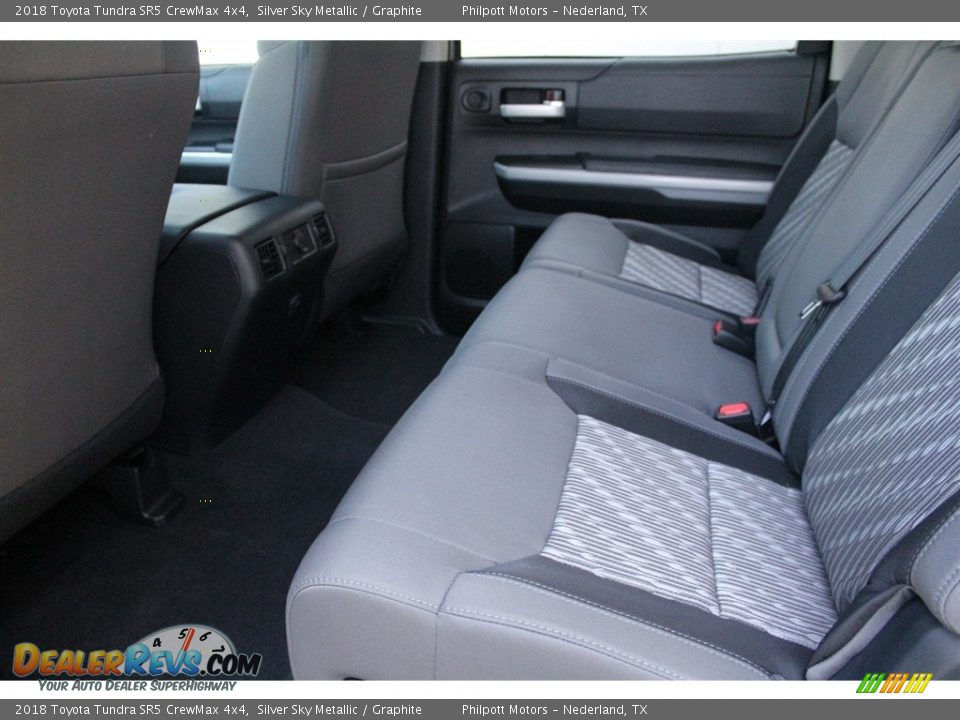 2018 Toyota Tundra SR5 CrewMax 4x4 Silver Sky Metallic / Graphite Photo #19