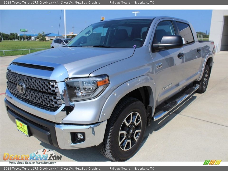 2018 Toyota Tundra SR5 CrewMax 4x4 Silver Sky Metallic / Graphite Photo #3