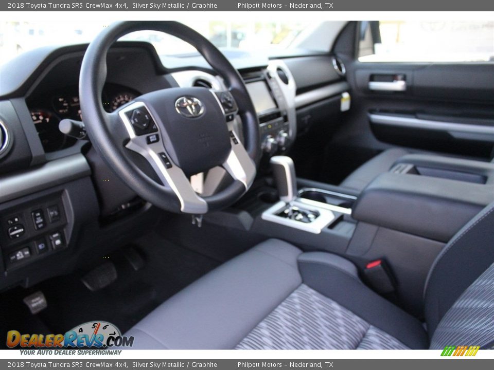 2018 Toyota Tundra SR5 CrewMax 4x4 Silver Sky Metallic / Graphite Photo #9