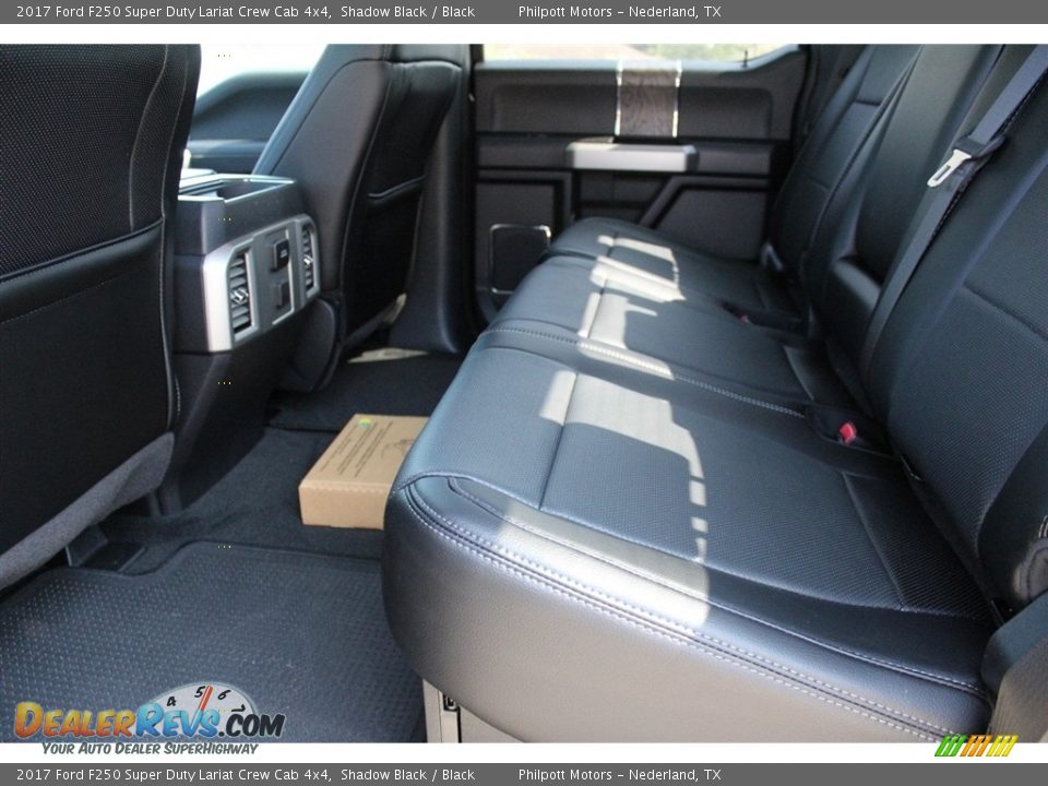2017 Ford F250 Super Duty Lariat Crew Cab 4x4 Shadow Black / Black Photo #22