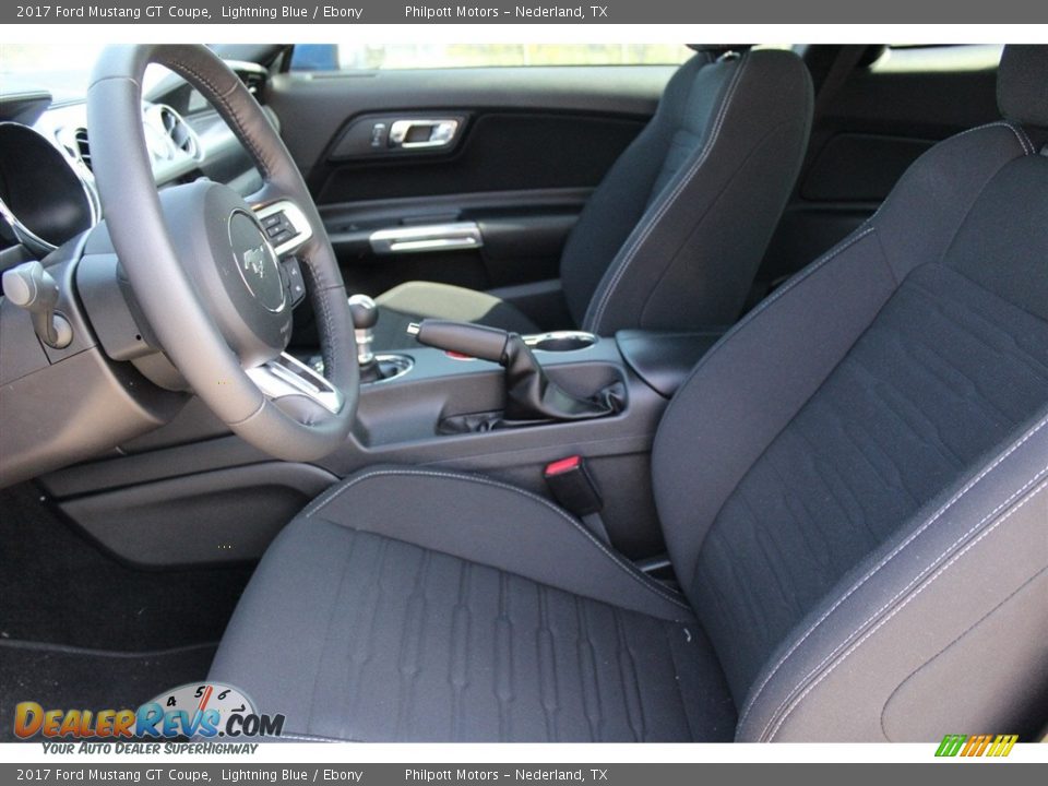 Front Seat of 2017 Ford Mustang GT Coupe Photo #10