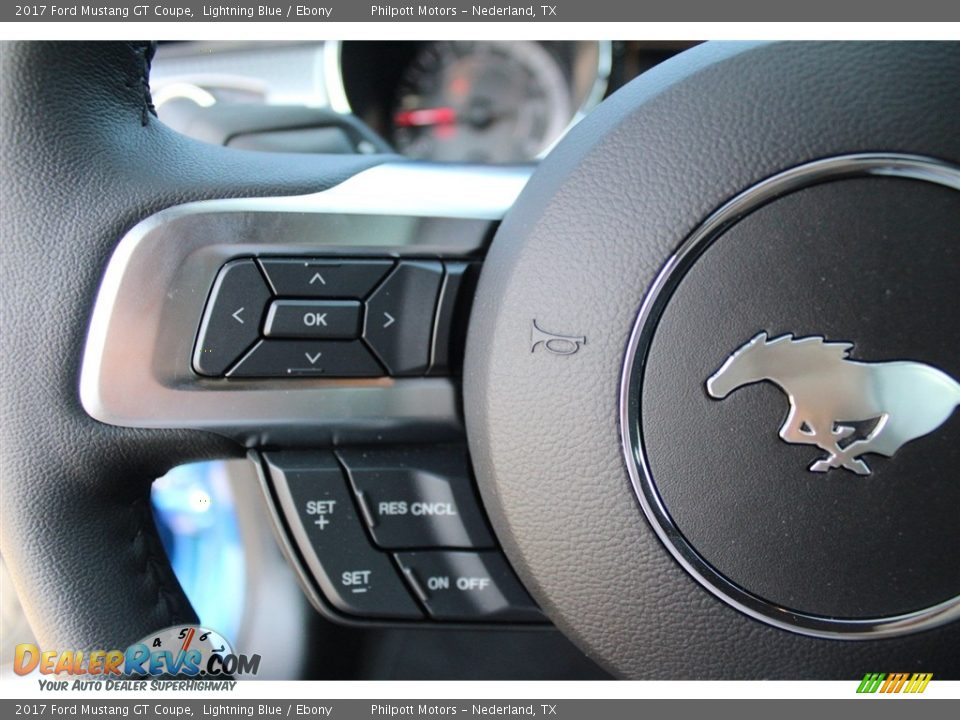 Controls of 2017 Ford Mustang GT Coupe Photo #16