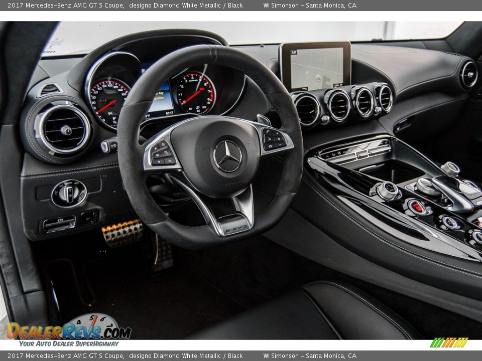 Dashboard of 2017 Mercedes-Benz AMG GT S Coupe Photo #4