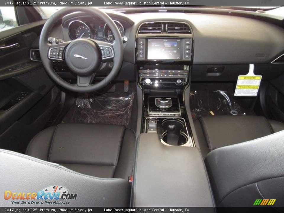 2017 Jaguar XE 25t Premium Rhodium Silver / Jet Photo #4