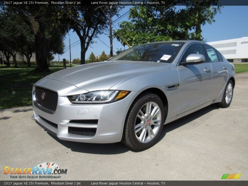 2017 Jaguar XE 25t Premium Rhodium Silver / Jet Photo #10