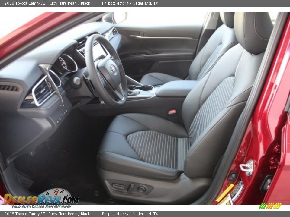 2018 Toyota Camry SE Ruby Flare Pearl / Black Photo #10