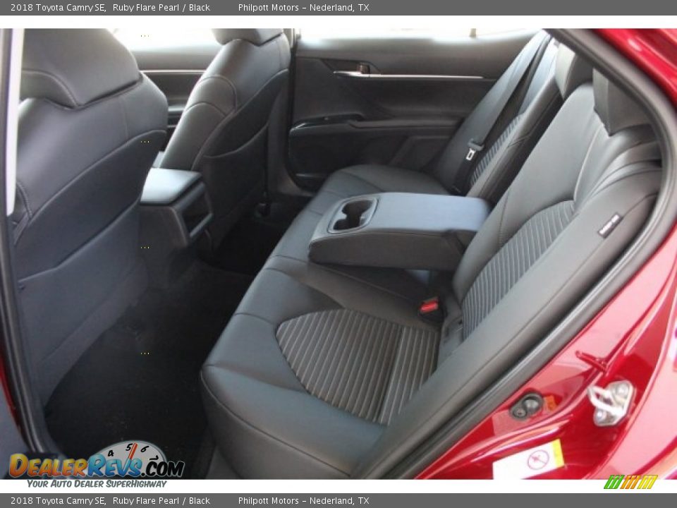 2018 Toyota Camry SE Ruby Flare Pearl / Black Photo #18