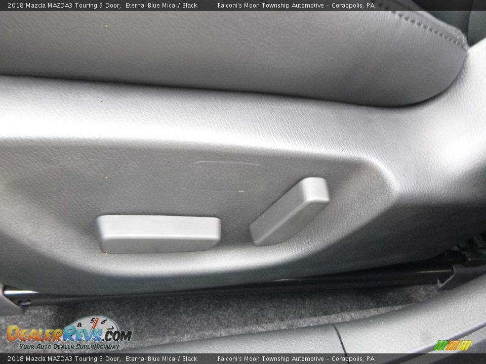 2018 Mazda MAZDA3 Touring 5 Door Eternal Blue Mica / Black Photo #13