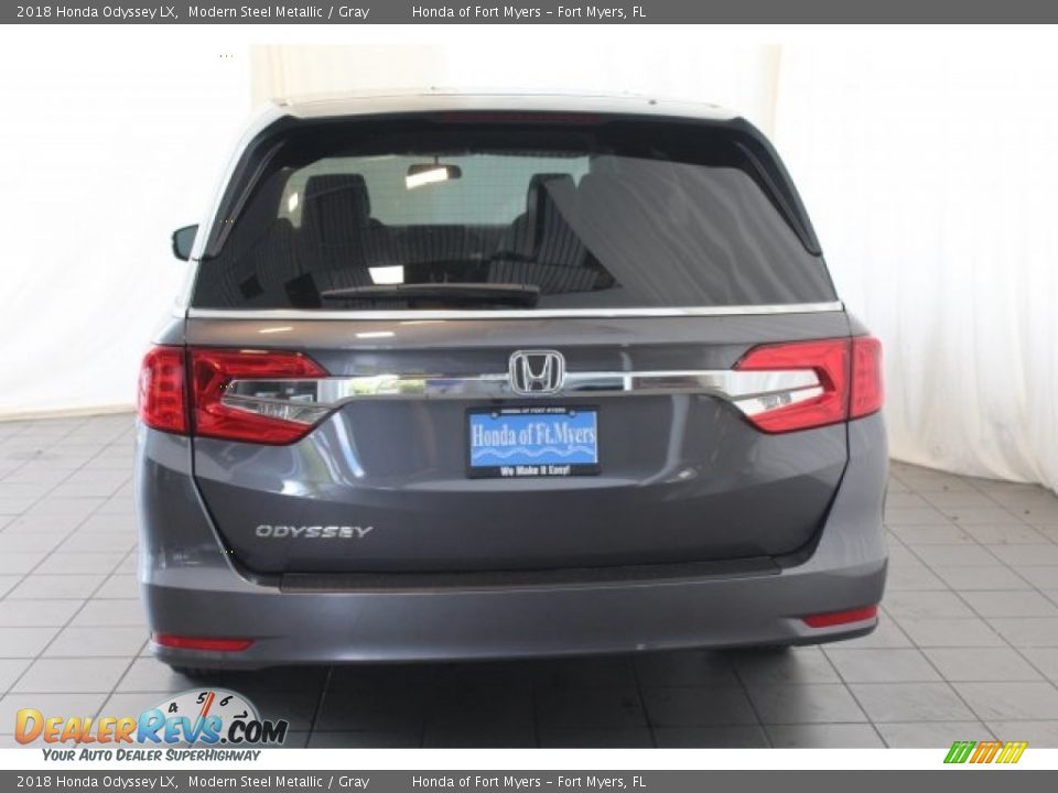 2018 Honda Odyssey LX Modern Steel Metallic / Gray Photo #7