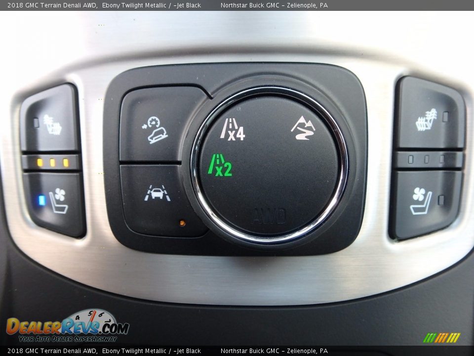 Controls of 2018 GMC Terrain Denali AWD Photo #16