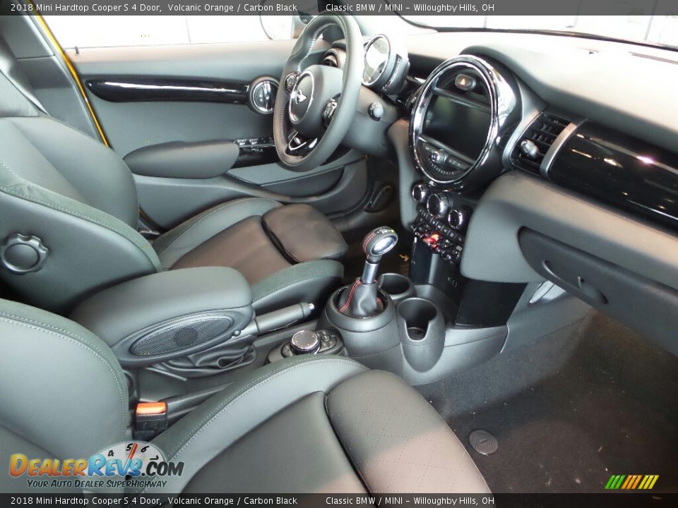 Front Seat of 2018 Mini Hardtop Cooper S 4 Door Photo #4