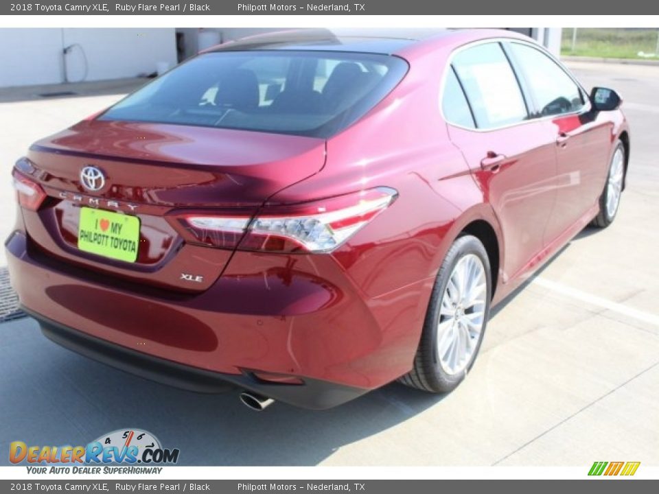 2018 Toyota Camry XLE Ruby Flare Pearl / Black Photo #8