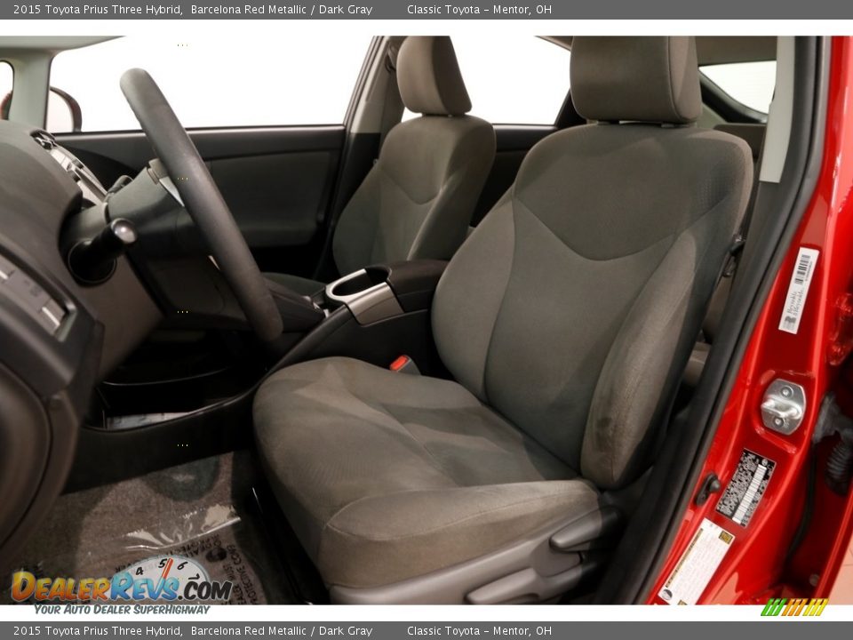 2015 Toyota Prius Three Hybrid Barcelona Red Metallic / Dark Gray Photo #5