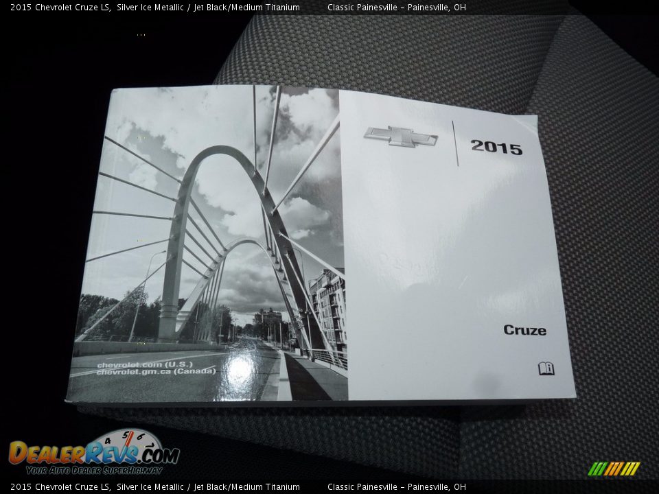 2015 Chevrolet Cruze LS Silver Ice Metallic / Jet Black/Medium Titanium Photo #15