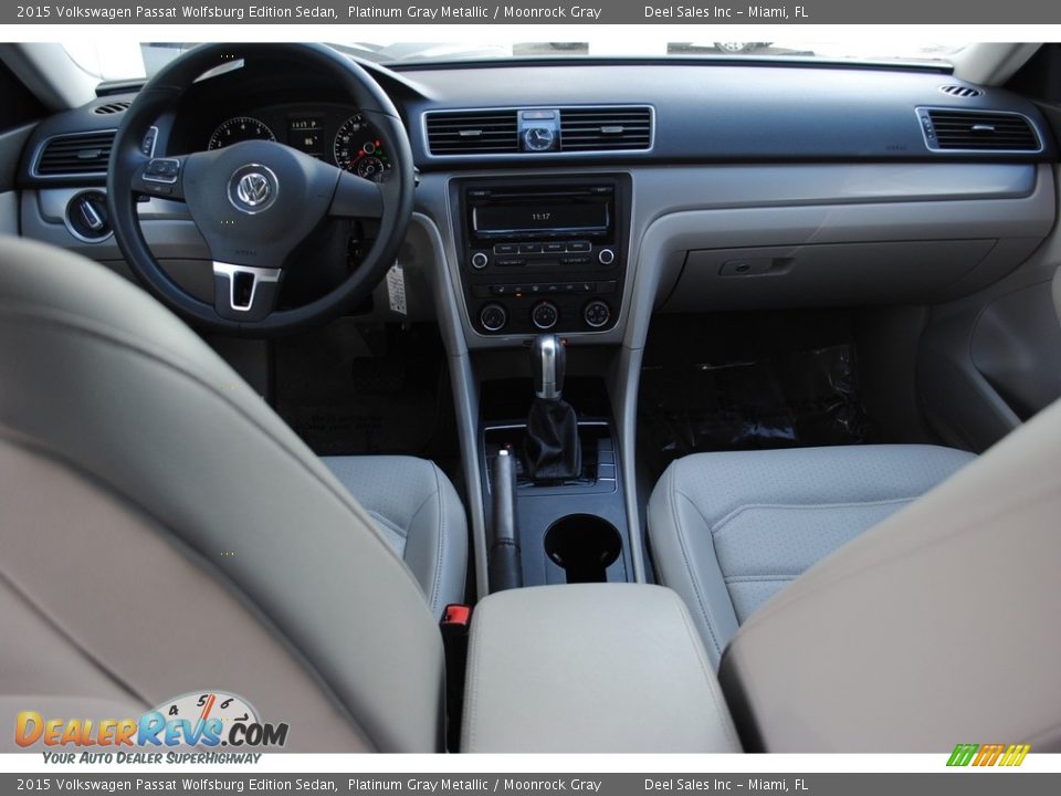 2015 Volkswagen Passat Wolfsburg Edition Sedan Platinum Gray Metallic / Moonrock Gray Photo #13