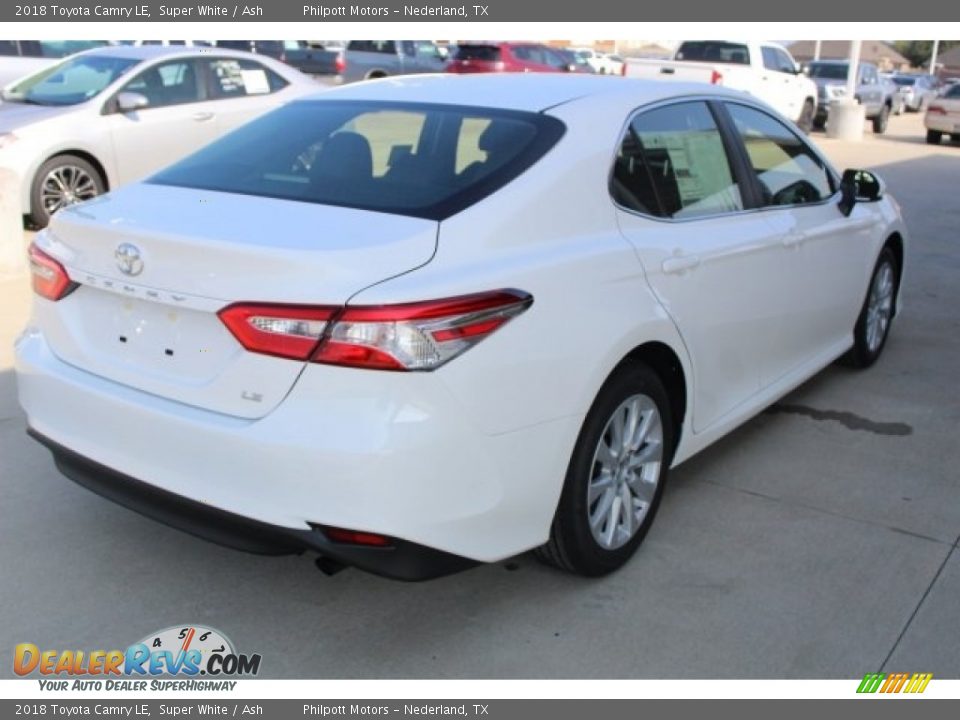 2018 Toyota Camry LE Super White / Ash Photo #8