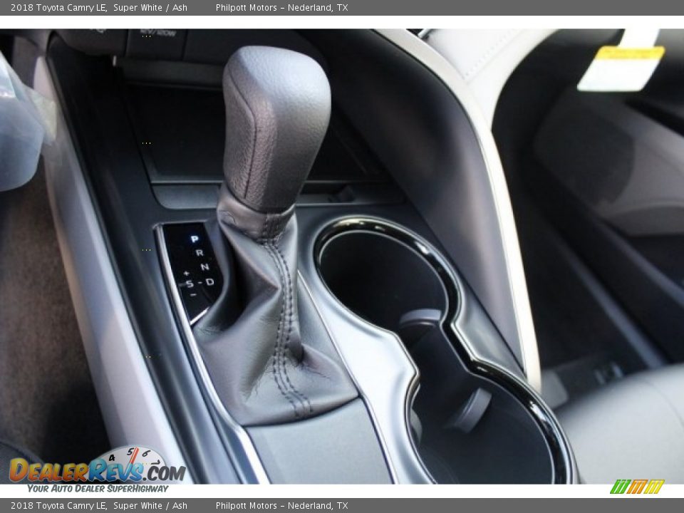2018 Toyota Camry LE Super White / Ash Photo #13