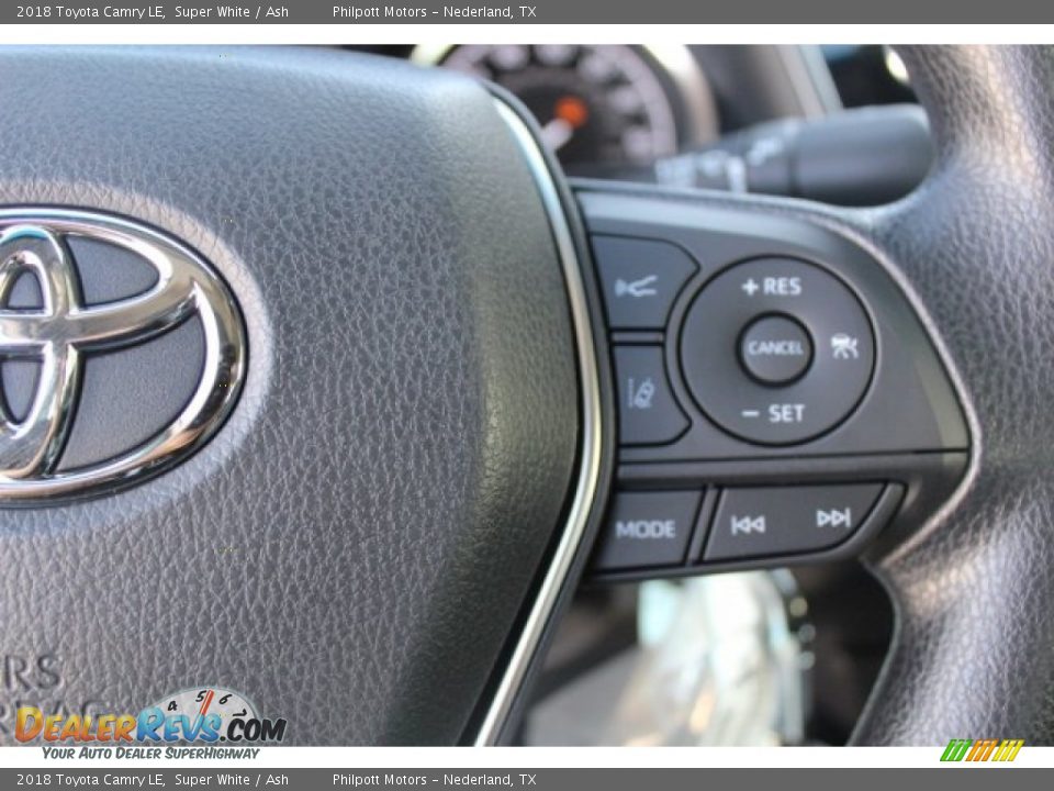 2018 Toyota Camry LE Super White / Ash Photo #15