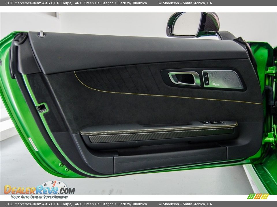 Door Panel of 2018 Mercedes-Benz AMG GT R Coupe Photo #24