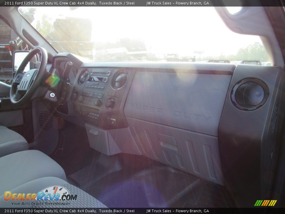 2011 Ford F350 Super Duty XL Crew Cab 4x4 Dually Tuxedo Black / Steel Photo #30