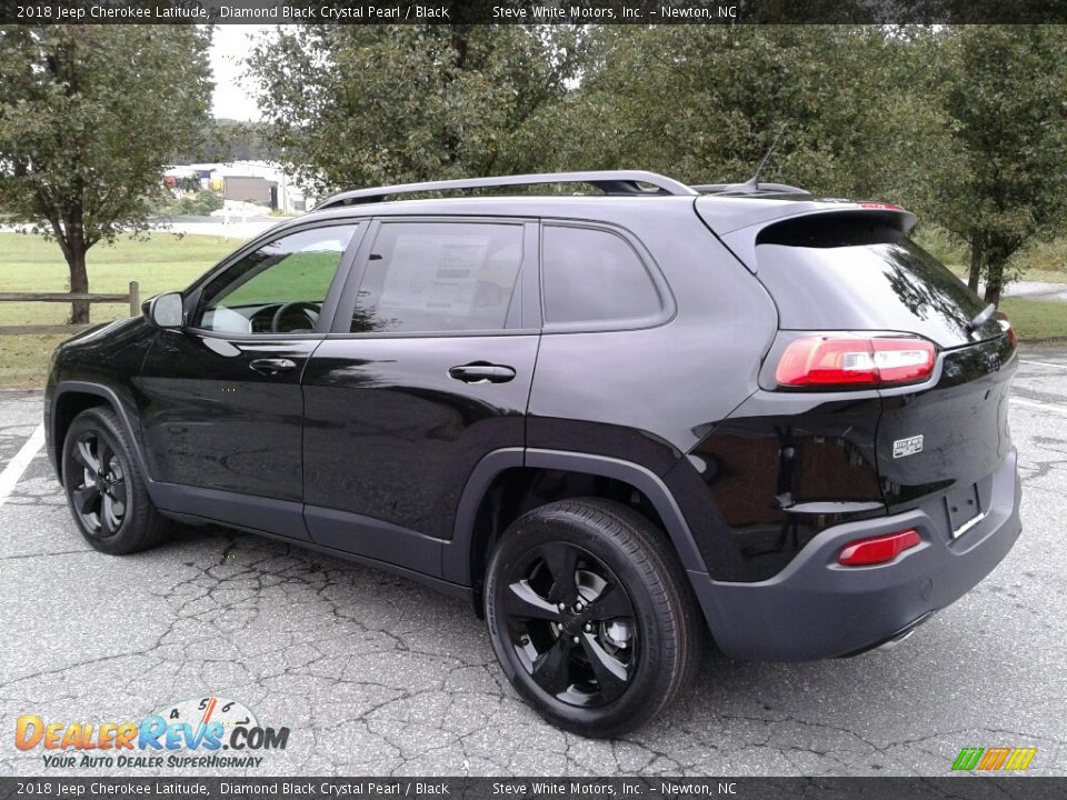 2018 Jeep Cherokee Latitude Diamond Black Crystal Pearl / Black Photo #8