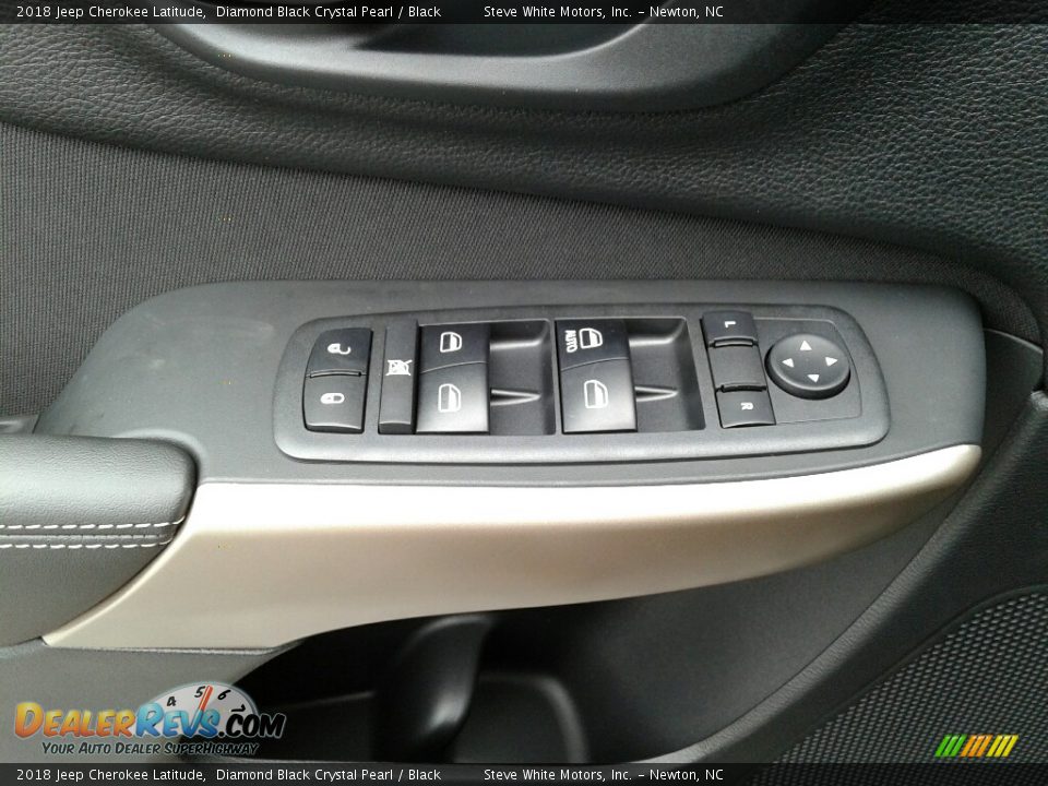 2018 Jeep Cherokee Latitude Diamond Black Crystal Pearl / Black Photo #9