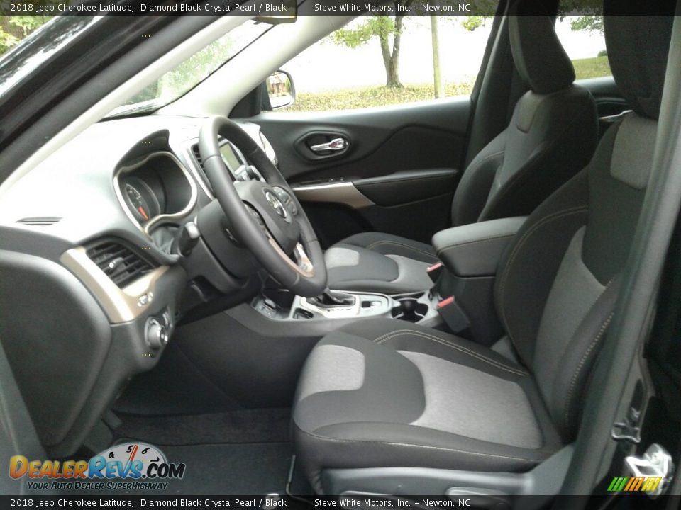 2018 Jeep Cherokee Latitude Diamond Black Crystal Pearl / Black Photo #10