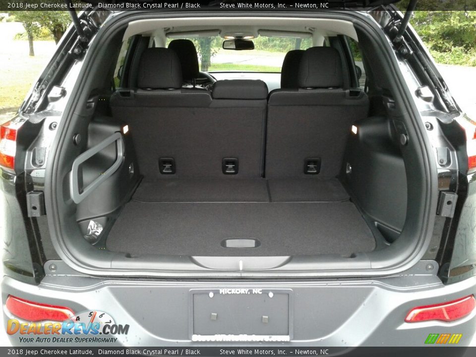 2018 Jeep Cherokee Latitude Diamond Black Crystal Pearl / Black Photo #12
