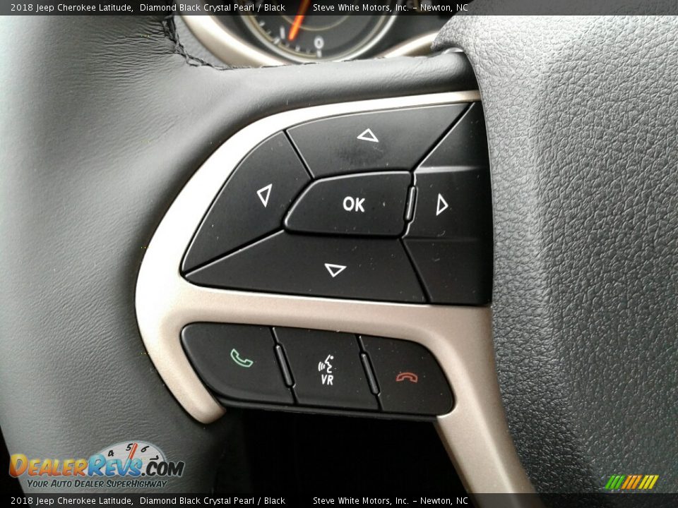 2018 Jeep Cherokee Latitude Diamond Black Crystal Pearl / Black Photo #17