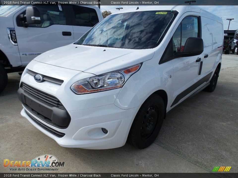Front 3/4 View of 2018 Ford Transit Connect XLT Van Photo #1