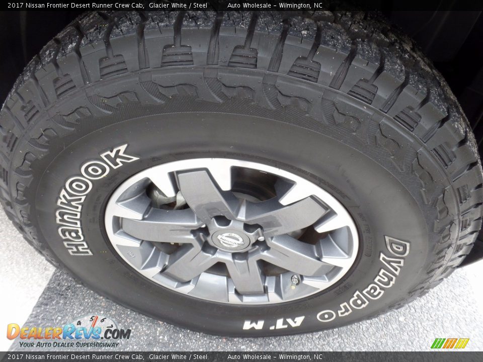 2017 Nissan Frontier Desert Runner Crew Cab Wheel Photo #7