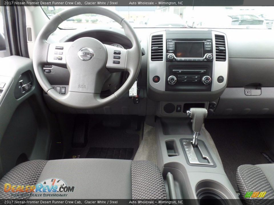 Dashboard of 2017 Nissan Frontier Desert Runner Crew Cab Photo #15