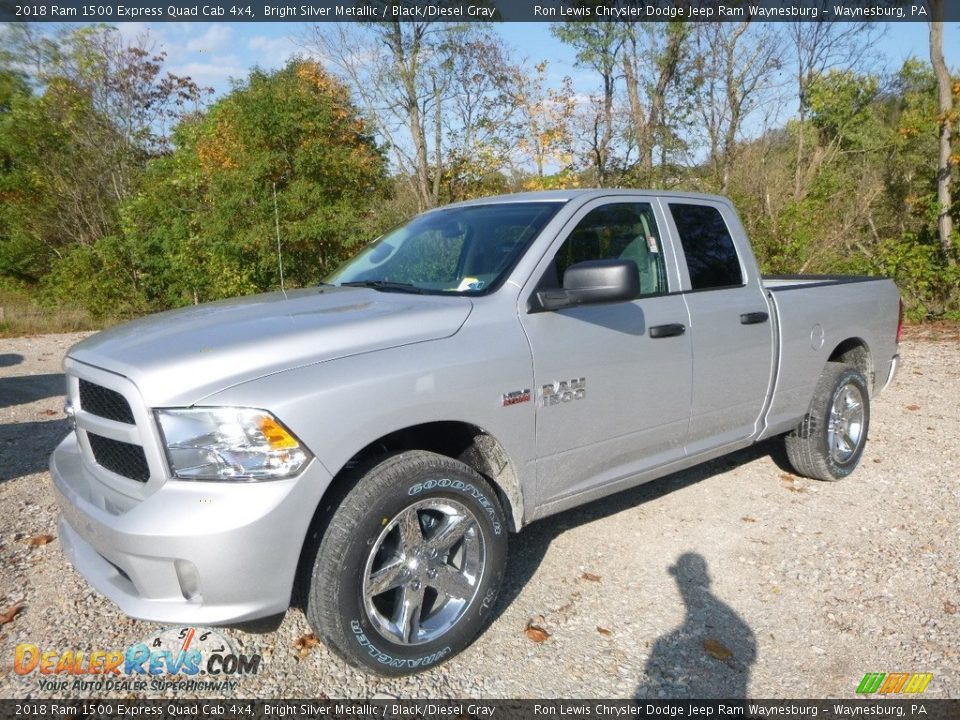 Front 3/4 View of 2018 Ram 1500 Express Quad Cab 4x4 Photo #1