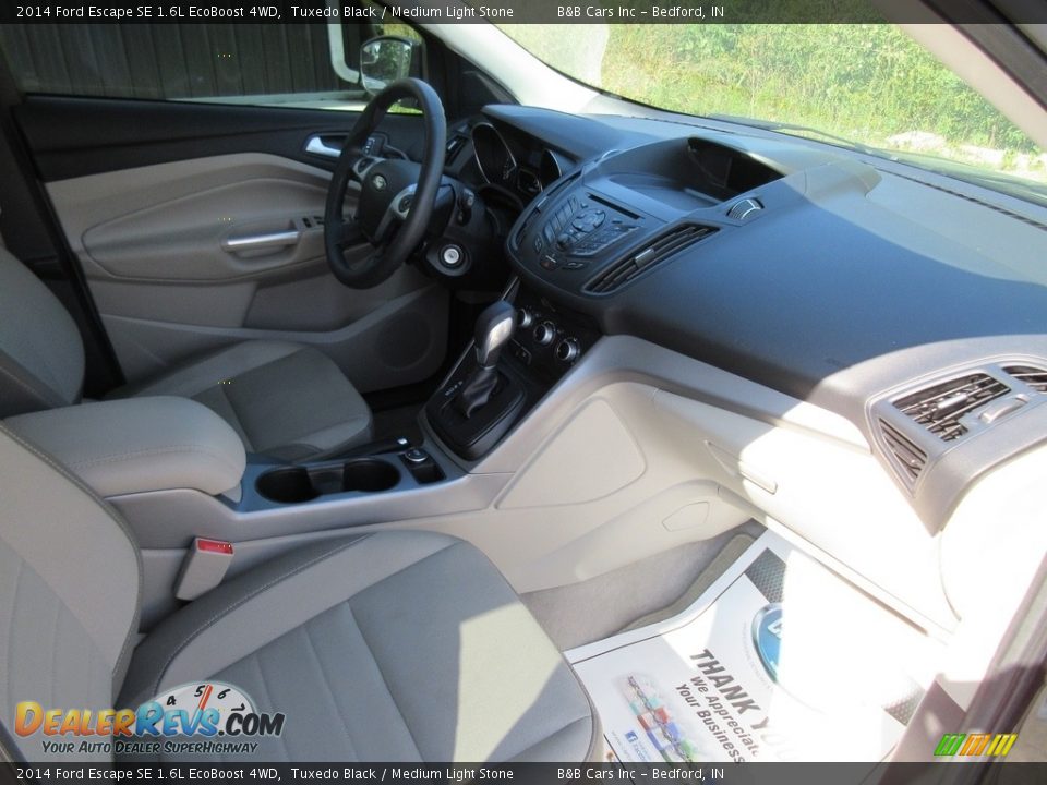 2014 Ford Escape SE 1.6L EcoBoost 4WD Tuxedo Black / Medium Light Stone Photo #22