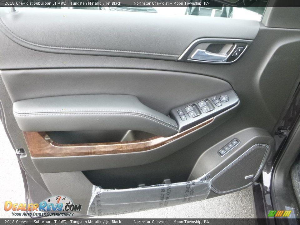 2018 Chevrolet Suburban LT 4WD Tungsten Metallic / Jet Black Photo #14