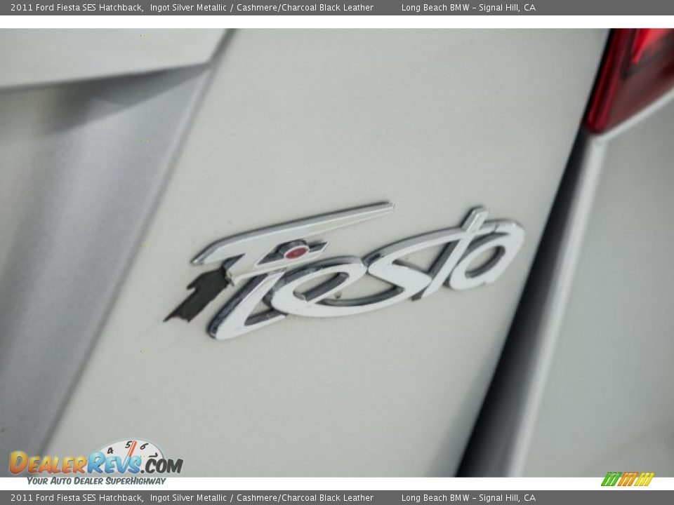 2011 Ford Fiesta SES Hatchback Ingot Silver Metallic / Cashmere/Charcoal Black Leather Photo #7