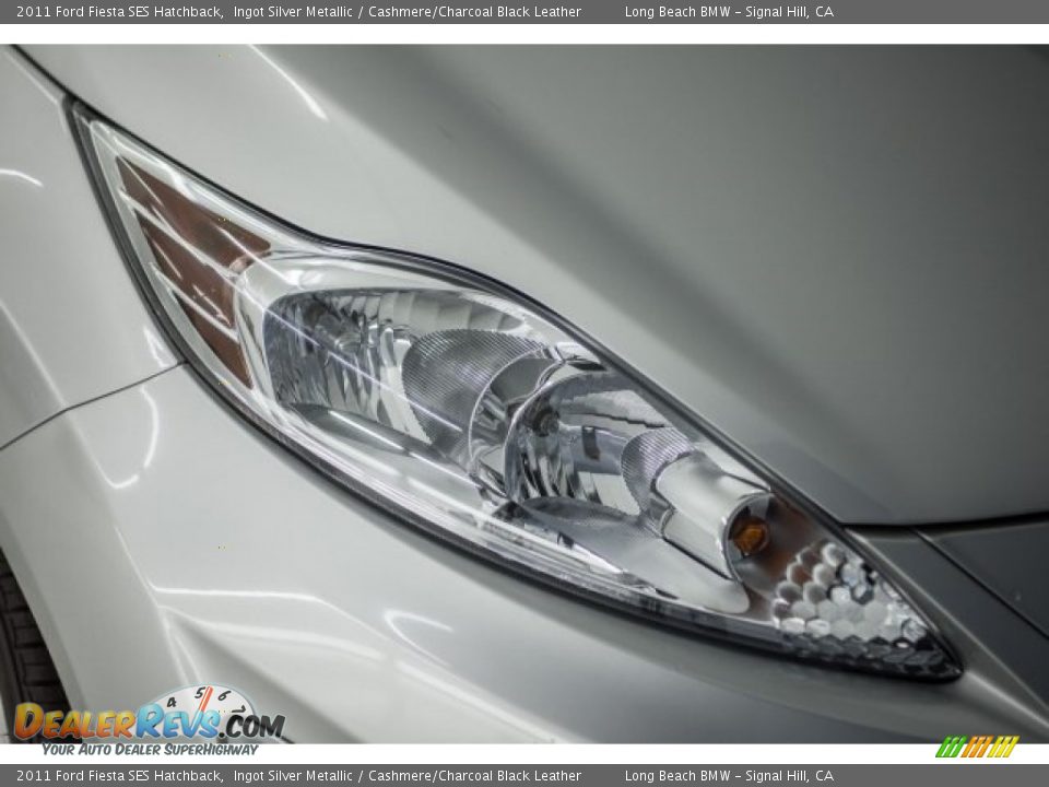 2011 Ford Fiesta SES Hatchback Ingot Silver Metallic / Cashmere/Charcoal Black Leather Photo #24