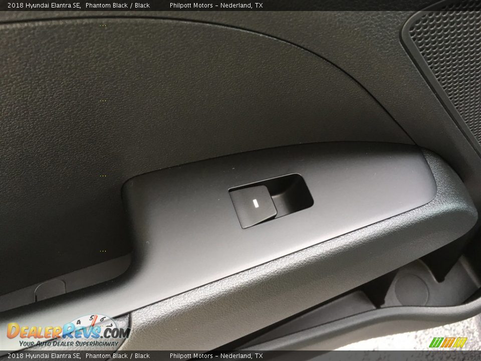 2018 Hyundai Elantra SE Phantom Black / Black Photo #19