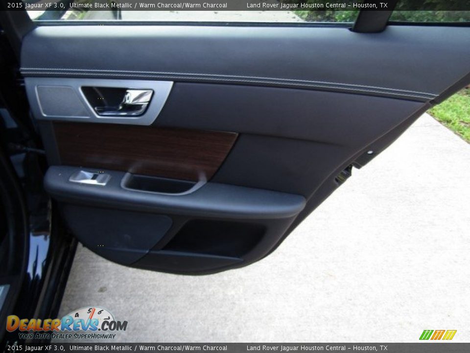 2015 Jaguar XF 3.0 Ultimate Black Metallic / Warm Charcoal/Warm Charcoal Photo #21