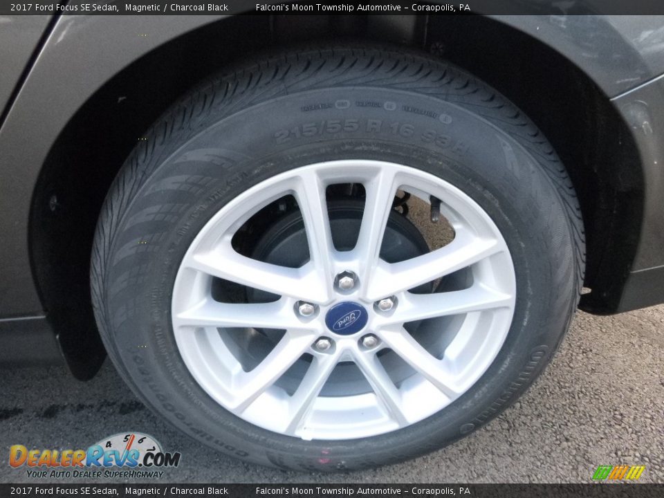 2017 Ford Focus SE Sedan Magnetic / Charcoal Black Photo #7