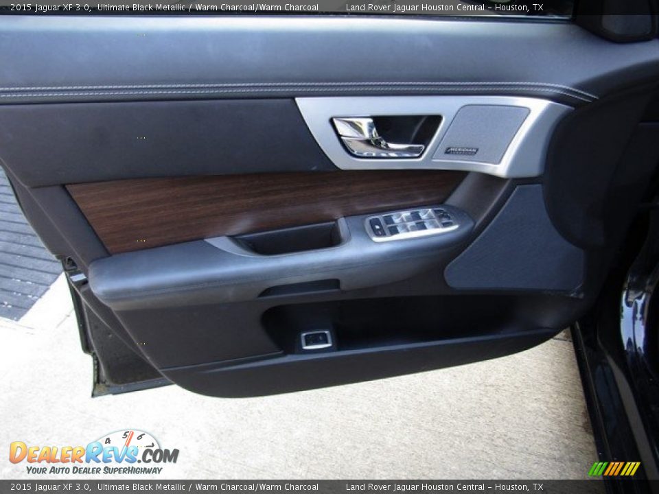 2015 Jaguar XF 3.0 Ultimate Black Metallic / Warm Charcoal/Warm Charcoal Photo #23