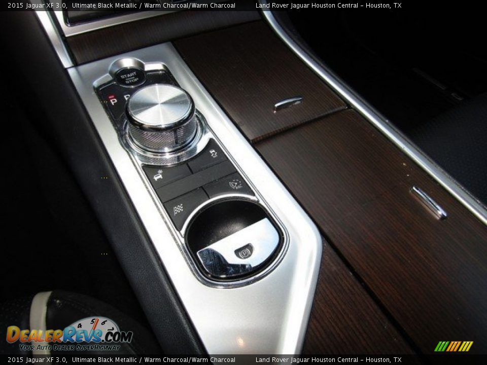 2015 Jaguar XF 3.0 Ultimate Black Metallic / Warm Charcoal/Warm Charcoal Photo #33